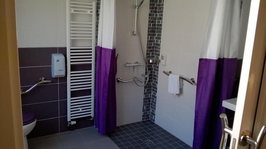 Contact Hotel Du Cerf Château-Gontier 部屋 写真