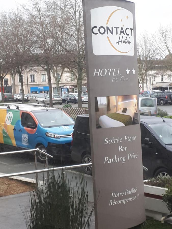 Contact Hotel Du Cerf Château-Gontier エクステリア 写真
